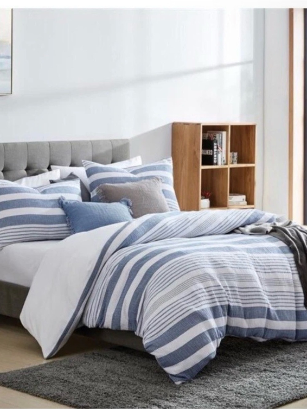 DKNY Blue and White Striped 3 piece Duvet Cover Set with shams cotton breathable